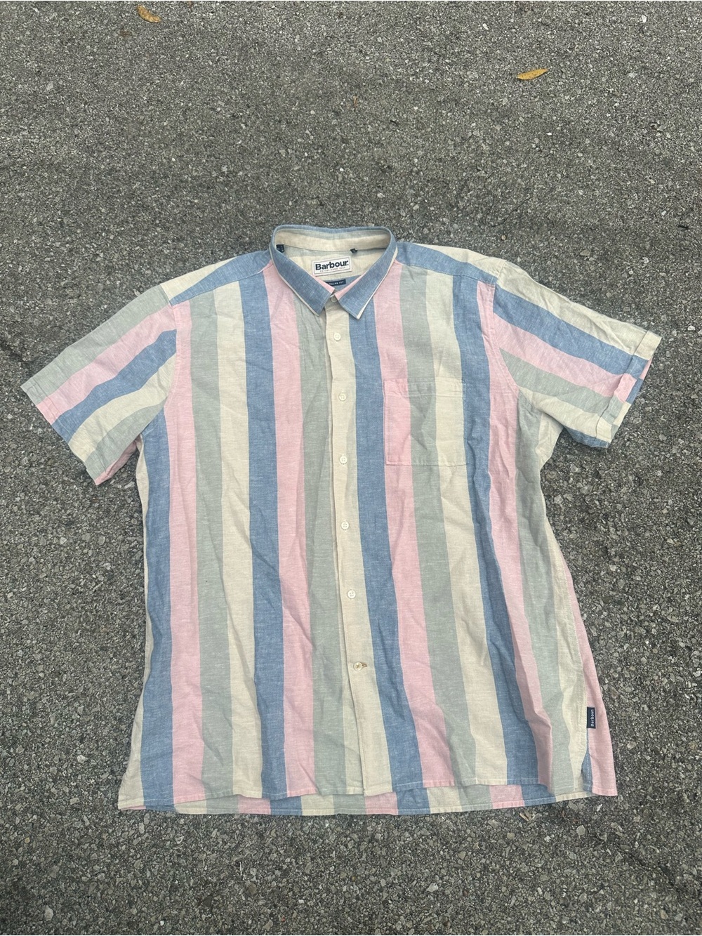 Barbour Men’s Short Sleeve Stripe Button-Up Shirt in Pastel Blue/Pink/Cream lrg